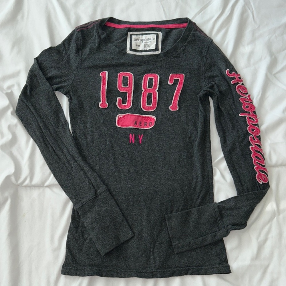 Aeropostale Women’s Long Sleeve Shirt Size Medium Lightweight Classic